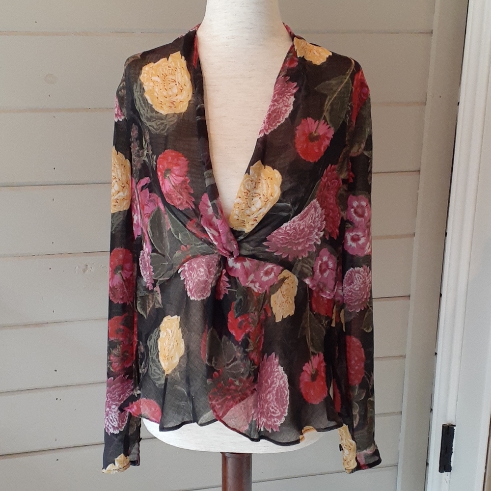 Lovely Rachel Roy Blouse.